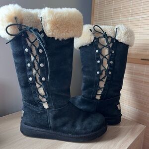 UGG Black Upside Boot 5163